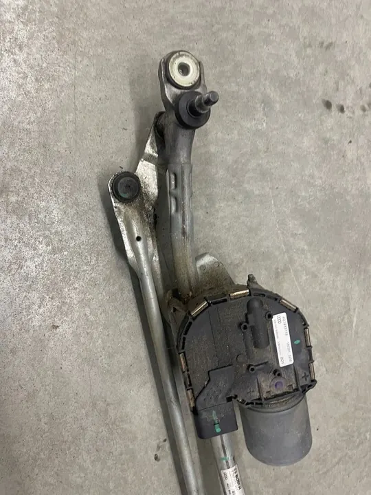 Pyyhkijän moottorin mekanismi Audi A6 C7 OEM 4G1955023A image 4