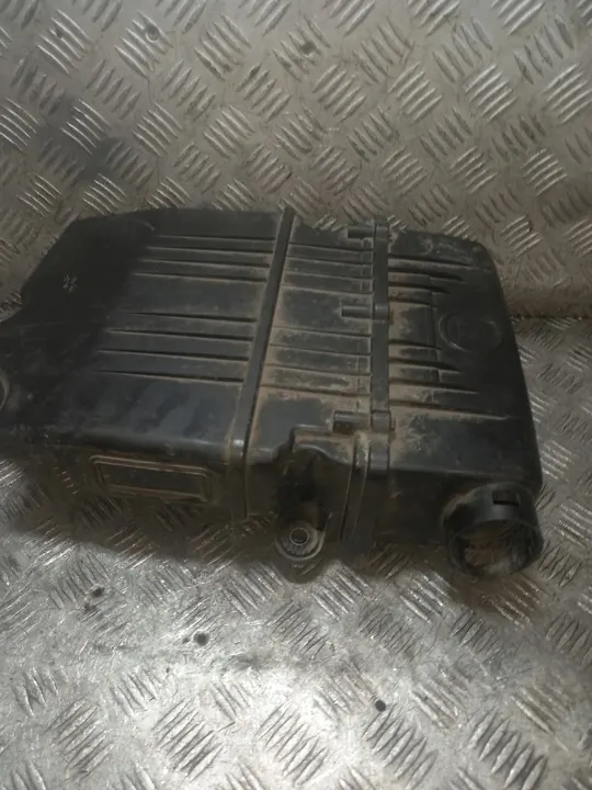 Boîtier de filtre à air Fiat Grande Punto 51773400 image 3
