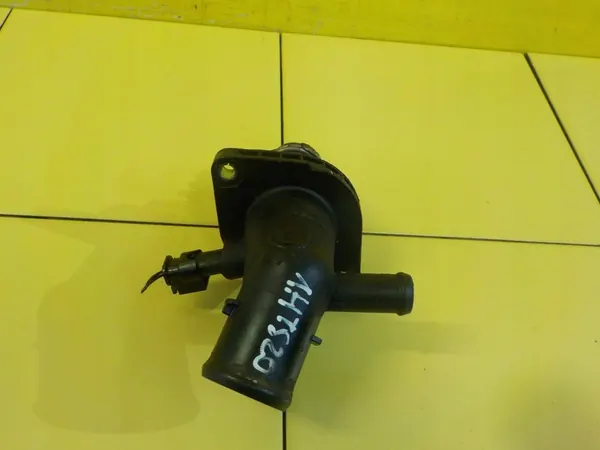 Carcasa de termostato para Opel Insignia 2.0 CDTI 55505571 image 4