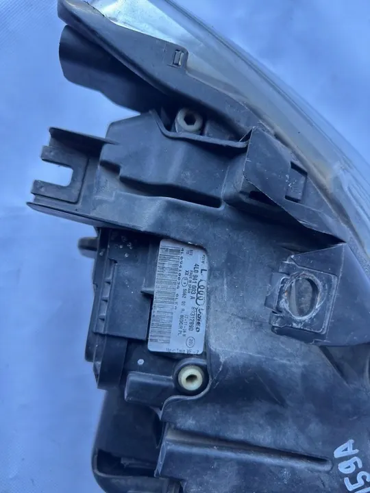 AUDI Q7 4L 05-09 Luz Trasera Izquierda OEM 4L0945093 image 2