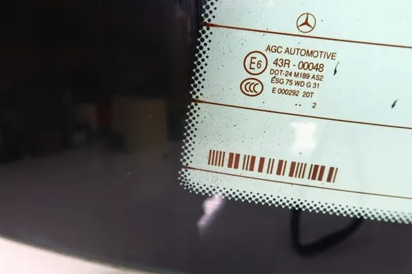 Vitre arrière hayon Mercedes Classe C W204 OEM 204szyb-A0190 image 4