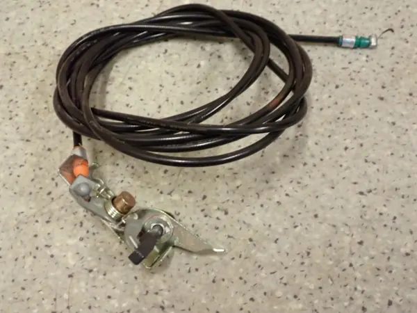 Daihatsu Terios brandstofklep openkabel - OEM image 4