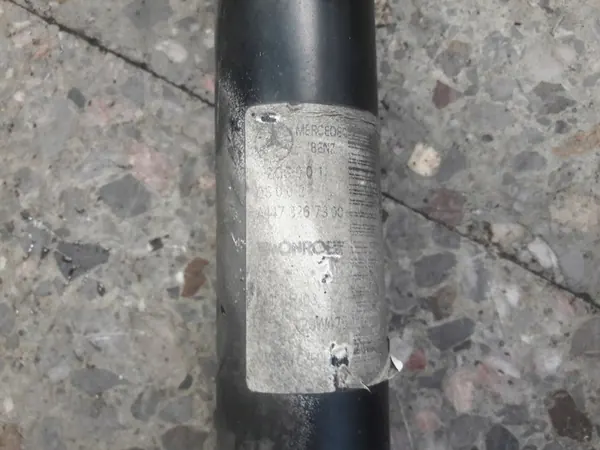 Vänster bakdämpare Mercedes Vito W447 A4473267300 image 4