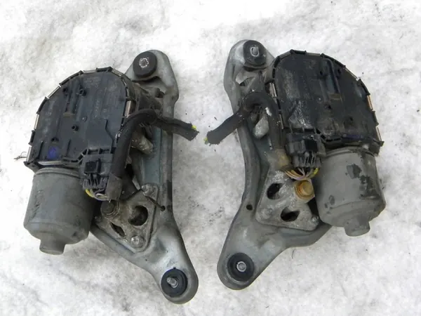 Wischermotor rechts Peugeot 508 I 9677472680 image 3