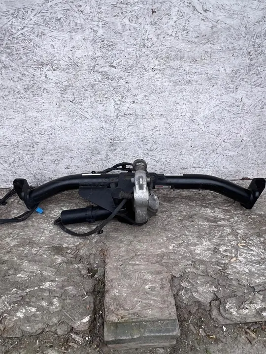 MERCEDES E-KLASA W213 HAK A2133100100 image 2