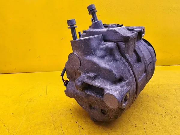 Compresor de aire acondicionado Mercedes-Benz A0022308111 image 6