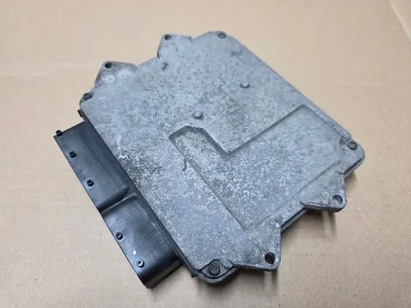 Ordinateur de moteur Suzuki Swift 1.3 DDIS image 3