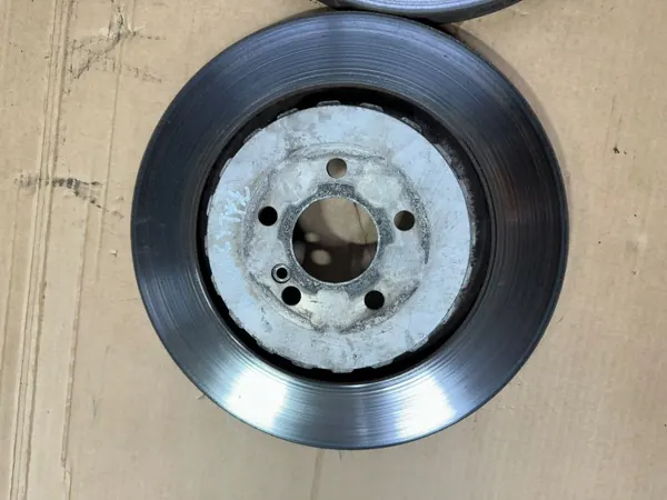Mercedes takajarrupanssarit OEM - CL W216 6.3 AMG image 3