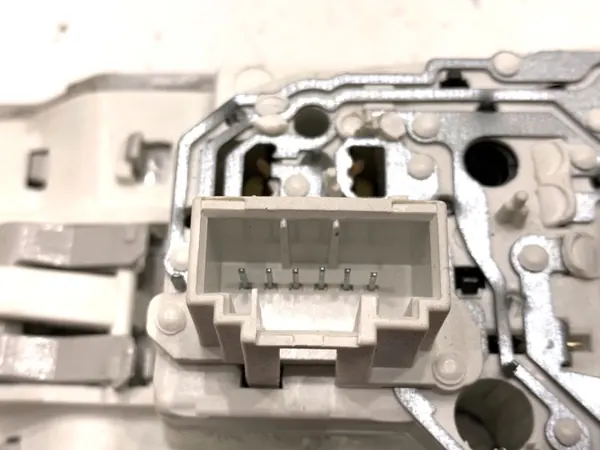 OEM 1K0947105N Katkovalo Skoda Yetille 2009-2017 image 3