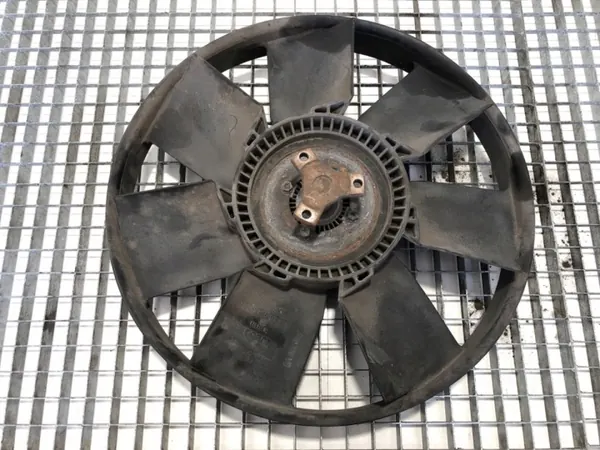 Ventilateur radiateur OEM 500392864 pour Iveco Eurocargo image 3