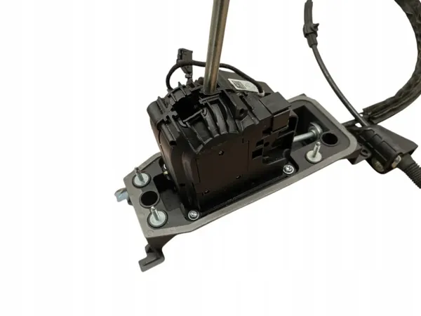 Selector de marchas Audi Q3 83A OEM 5QH713023R image 3