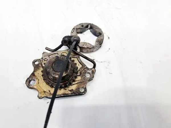 Öljypumppu OEM 2083093 Toyota Yaris 2007 1.3L image 3