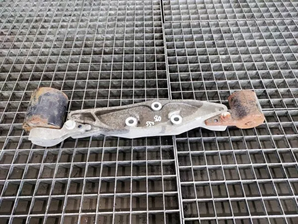 Fästbracket OEM 3149286655 för Volvo image 2