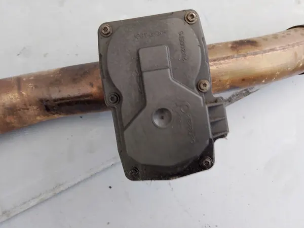 Válvula de escape VW AUDI 5Q0253691H image 2