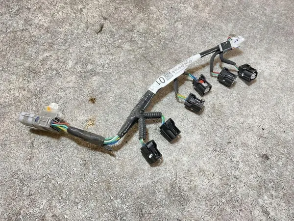 OEM 821260H010B Ruiskutusputket Toyota Yarisille image 3