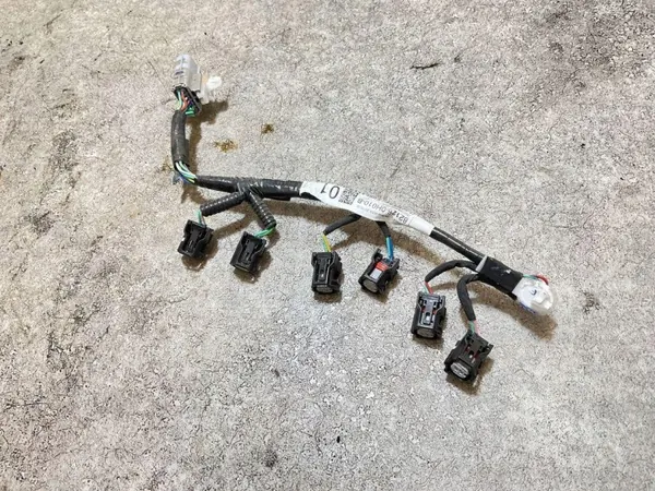OEM 821260H010B Ruiskutusputket Toyota Yarisille image 4