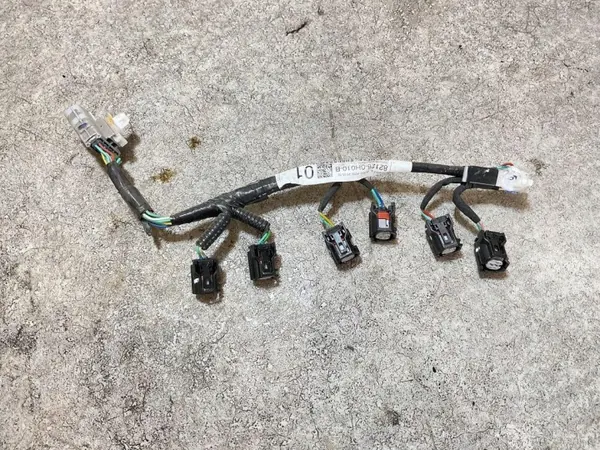 OEM 821260H010B Ruiskutusputket Toyota Yarisille image 5