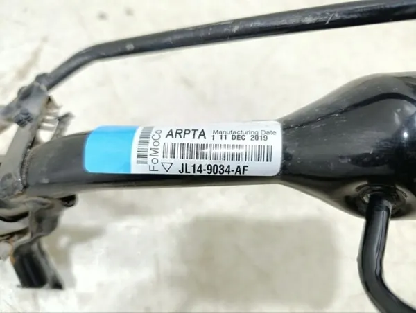Ford Kraftstoffverteilerrohr OEM JL14-9034-AF Gebraucht image 4