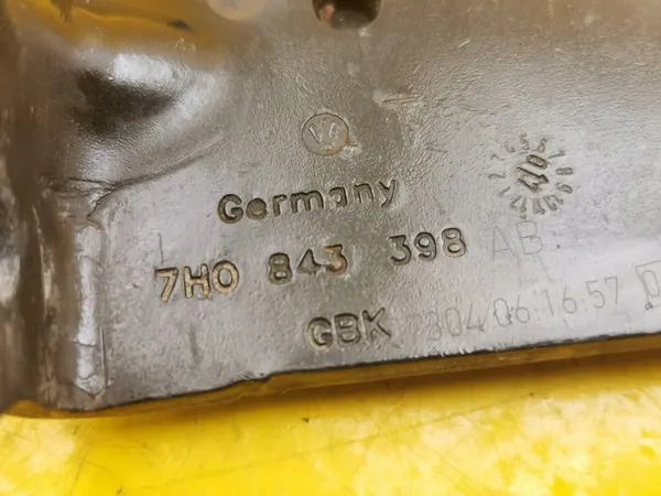 Höger dörrulle VW Transporter T5 7H0843398AB image 4