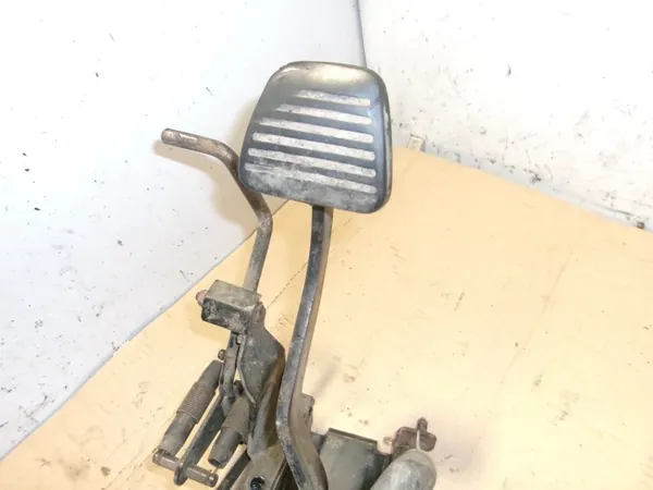 Servo avec Pompe & Pédale OEM 854-03706 Mitsubishi Canter image 7