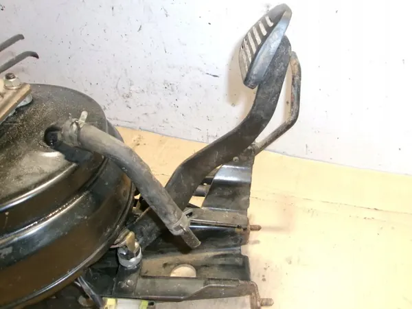 Servo avec Pompe & Pédale OEM 854-03706 Mitsubishi Canter image 8