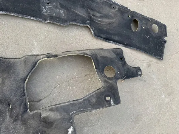 OEM 679005581R Engine Bulkhead Insulation Set Renault Master image 3
