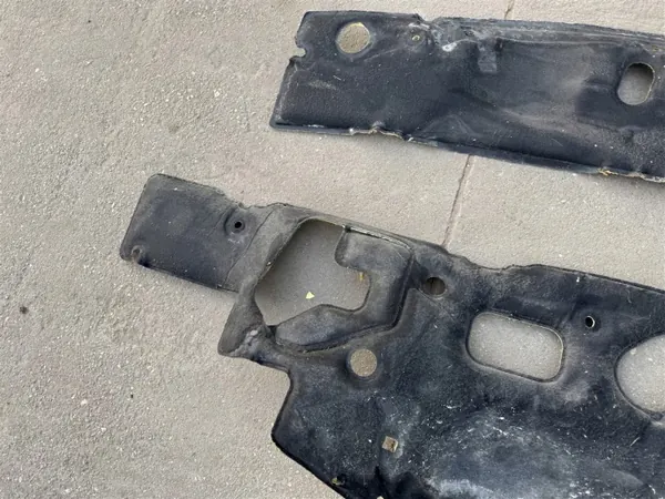 OEM 679005581R Engine Bulkhead Insulation Set Renault Master image 4