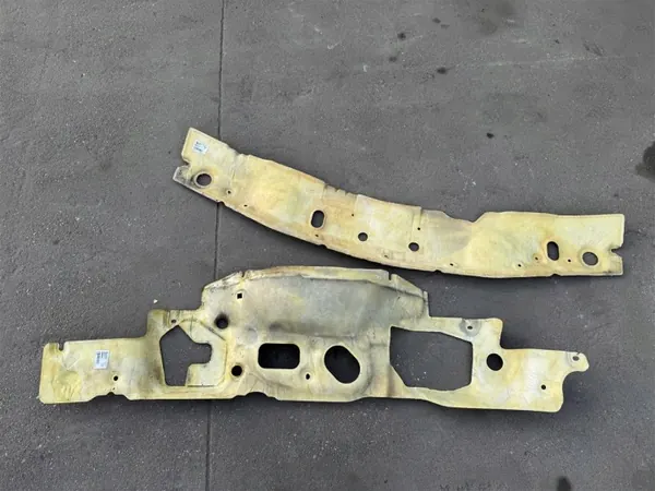 OEM 679005581R Engine Bulkhead Insulation Set Renault Master image 8