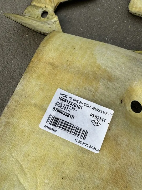 OEM 679005581R Engine Bulkhead Insulation Set Renault Master image 9