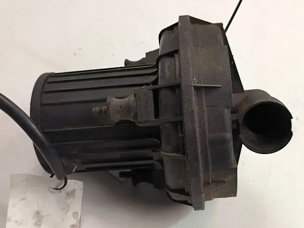 Pompe à air secondaire OEM 07C959253 pour Volkswagen Phaeton image 3