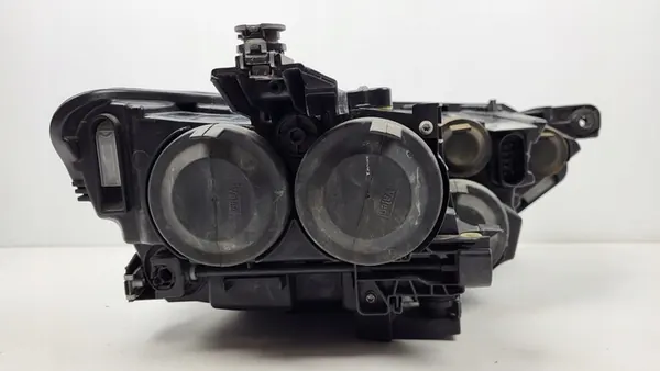 Vasemman Etuvalon VW Passat B8 2014-2019 OEM 3G1941005B-KUD image 10