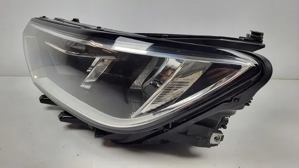 Vasemman Etuvalon VW Passat B8 2014-2019 OEM 3G1941005B-KUD image 4