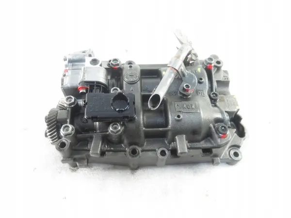 Audi A4 Balansaxel Olje Pump 2.0 TDI 03L103537 image 6