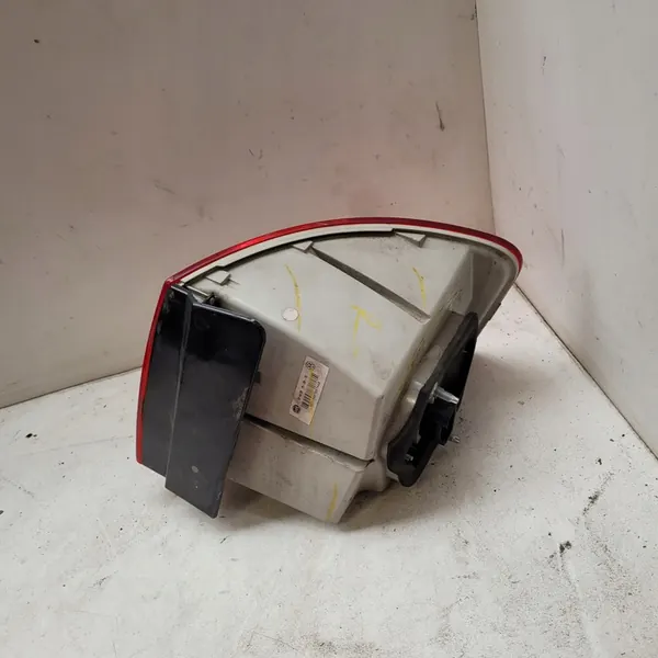 VW Jetta Vänster Bakljus image 3
