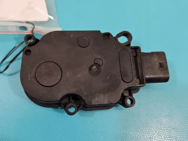 OEM 9673420580 Motor Persian Maletero Peugeot 508 2014-2018 image 3