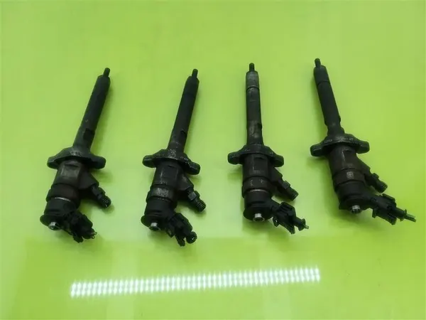 Conjunto de injetores Ford Focus Mk2 2004-2011 1.6 TDCI image 1