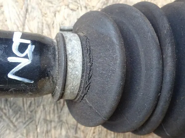 AUDI A4 B6 B7 3.2 FSI Vänster Framdrevaxel OEM 8E0407271BE image 4