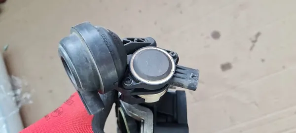 Höger insugsgrenrör OEM 06E133110AL Audi A6 C7 image 6