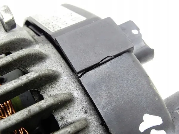 Alternador Audi A4 A6 A7 3.0 TDI 14V 180A WAH42700 image 5