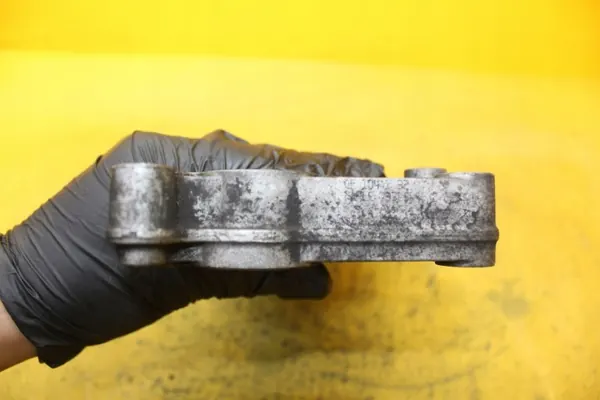 Base de Filtre à Huile OEM 70362380 pour Sprinter 906 2.2CDI image 4