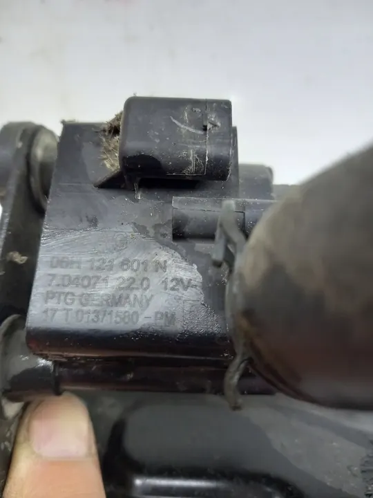 Vattenpump 06H121601N Audi A5 II F5 A4 B9 3.0 TDI image 2