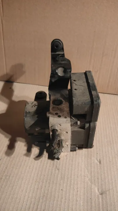 Module Pompe ABS Volvo V40 OEM P31317074 - Occasion image 3