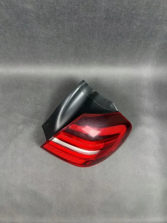 Juego de Lámparas Traseras Mercedes GLA W156 X156 A1569068400 A1569068300 image 6