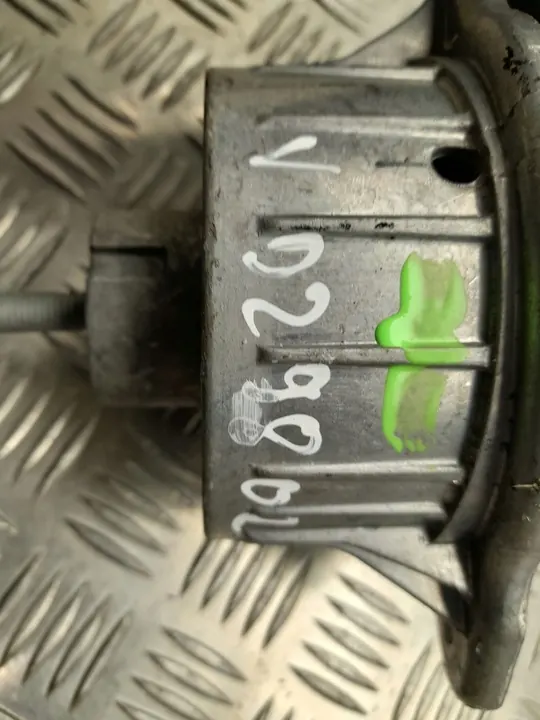 Soporte de motor Mercedes W222 A2222407217 image 3