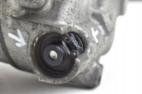 Compressor AC Golf V Passat B6 Audi A3 8P 1.9 TDI 1K0820859F image 4