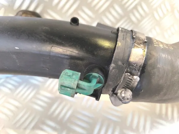 OPEL MOVANO B 2.3 DCI Manguera Intercooler image 9