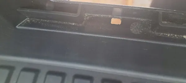 Tesla Y Forro de Porta-Malas Frontal Usado 1492606-00-E image 10