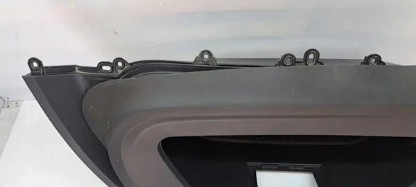 Tesla Y Forro de Porta-Malas Frontal Usado 1492606-00-E image 4