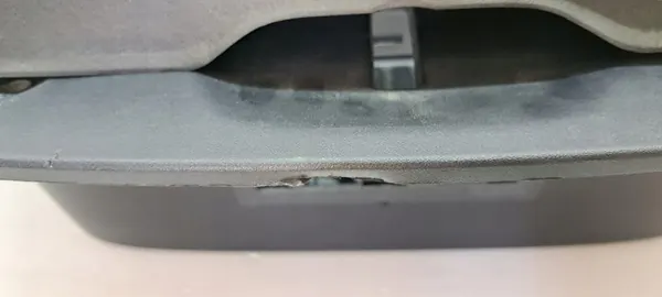 Tesla Y Forro de Porta-Malas Frontal Usado 1492606-00-E image 6