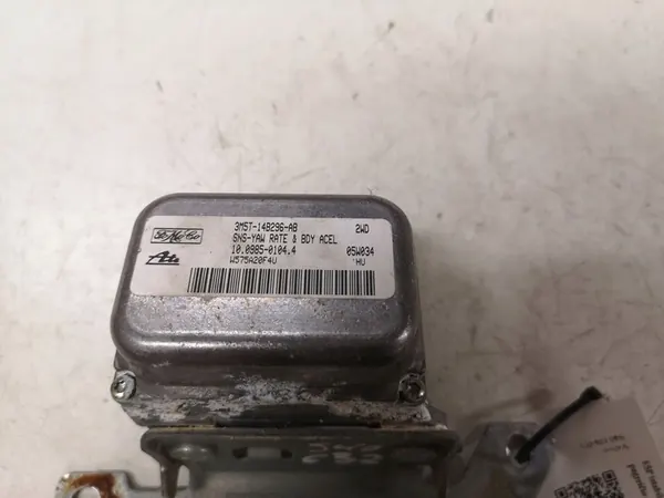 ESP-kiihtyvyysanturi Volvo S40 image 2